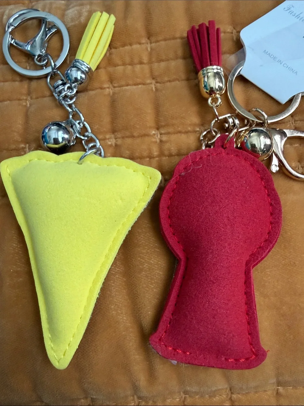 Crystal Pizza Slice & Gumball Machine Keychain Set - Yellow & Red